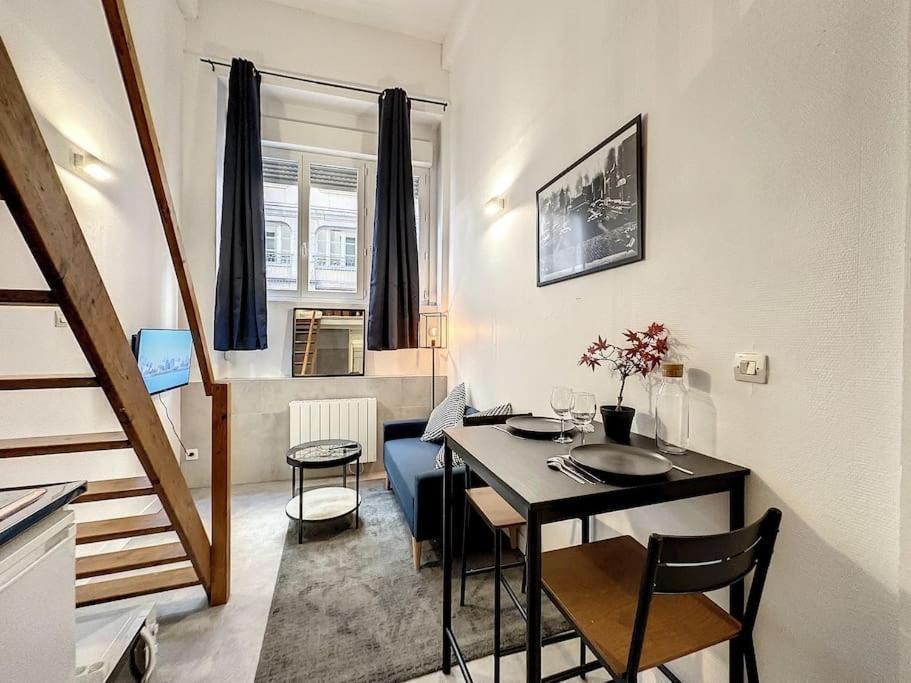 Cosy Appt Coeur De Lyon 1 Imbert Apartment Luaran gambar