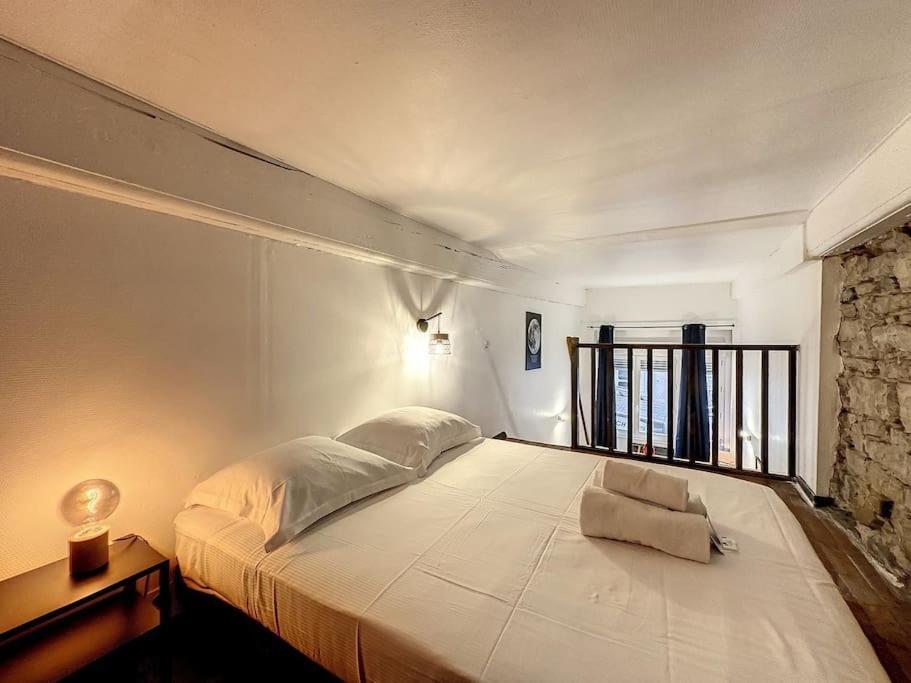 Cosy Appt Coeur De Lyon 1 Imbert Apartment Luaran gambar